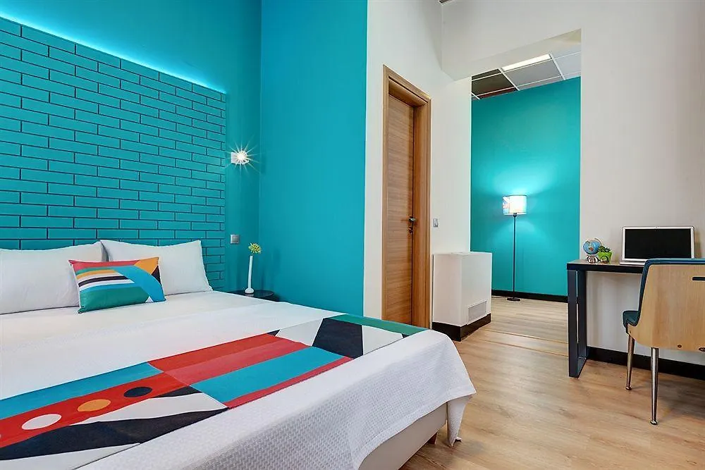 Colors Ladadika Thessaloniki Apartment